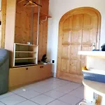 Pensión Apartman-kata