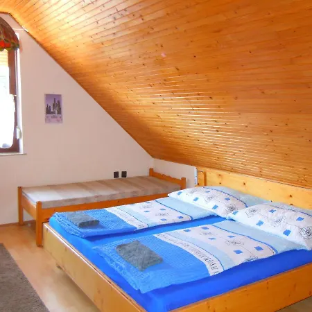 Apartman-kata Vendégház