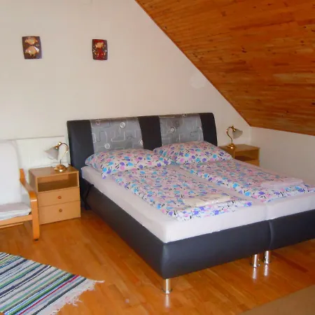 بيت ضيافة Apartman-kata Fertőd